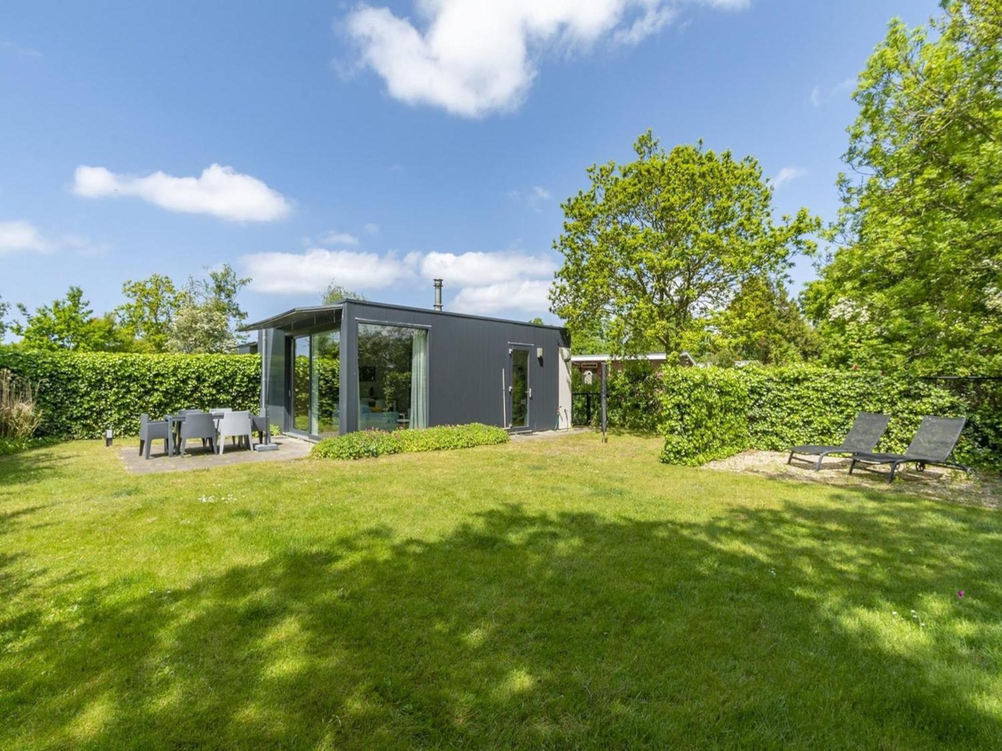 Beautiful Holiday Home With Spacious Garden Sint Maartensvlotbrug Luaran gambar